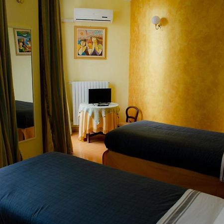 Villa Olivares Corbetta Екстериор снимка