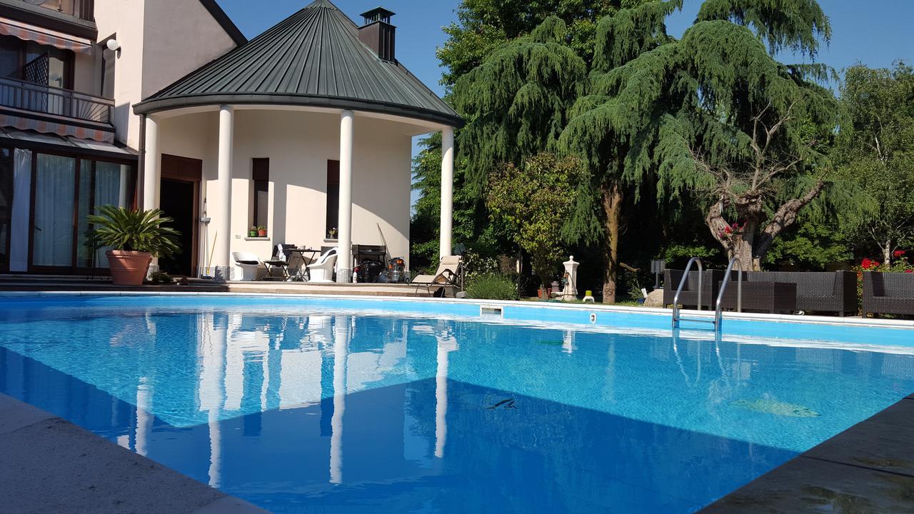 Villa Olivares Corbetta Екстериор снимка