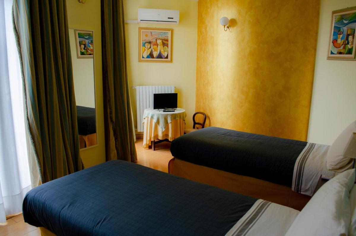 Villa Olivares Corbetta Екстериор снимка